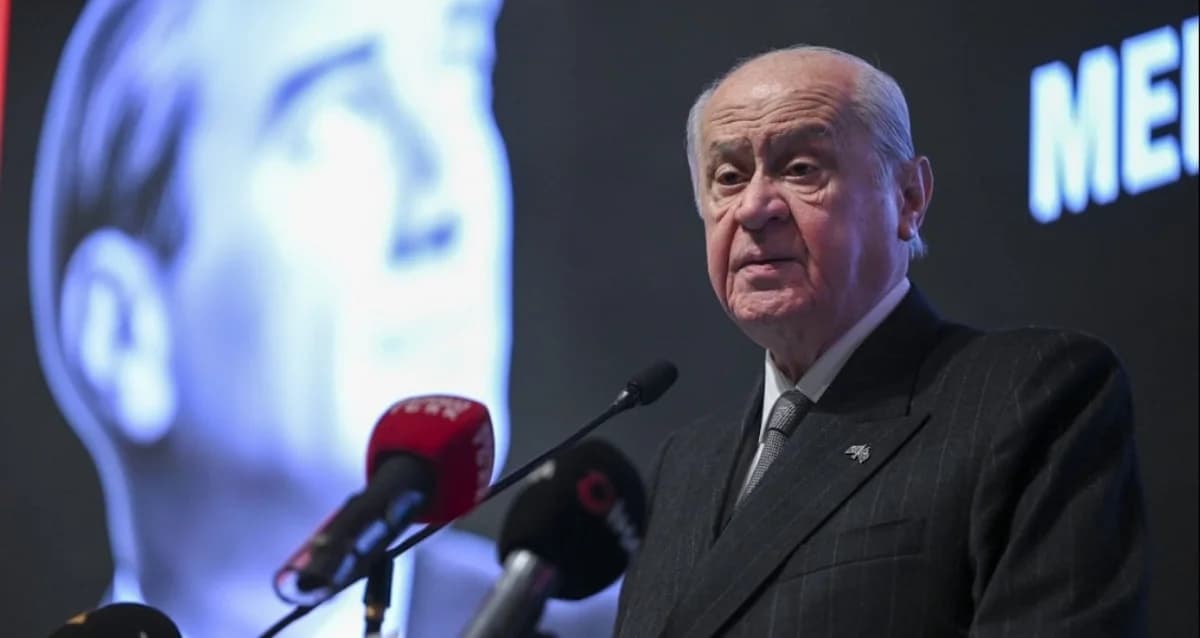 Devlet Bahçeli’den 29 Ekim’de Alevi Açılımı Beklentisi: Kulisler Hareketli