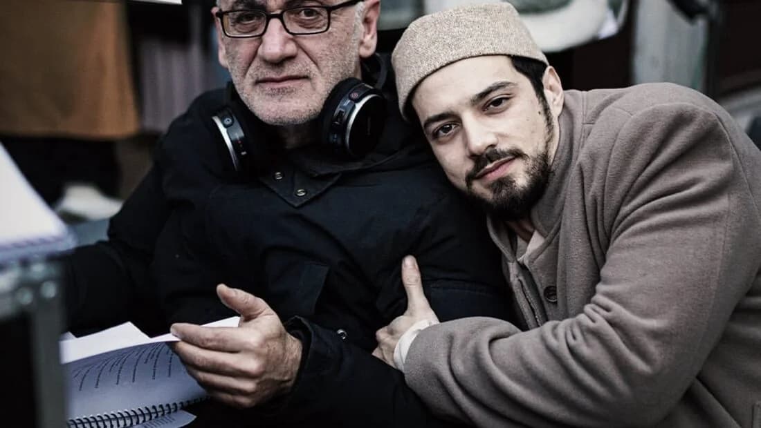 Mert Yazıcıoğlu Netflix için Ömür Atay ile buluşuyor