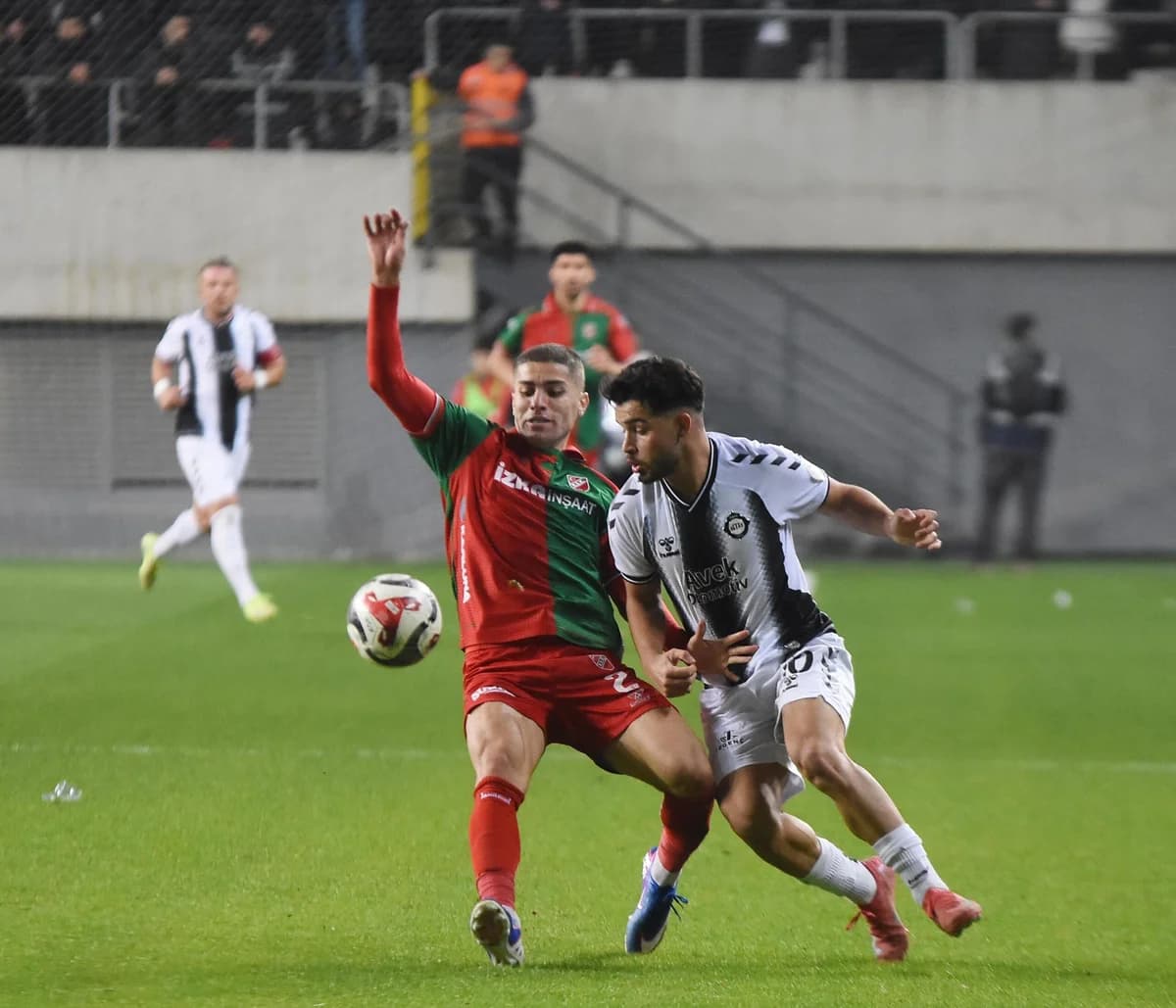 Altay’da Parlayan Yıldız: Emre Tangeldi Profesyonel Oldu
