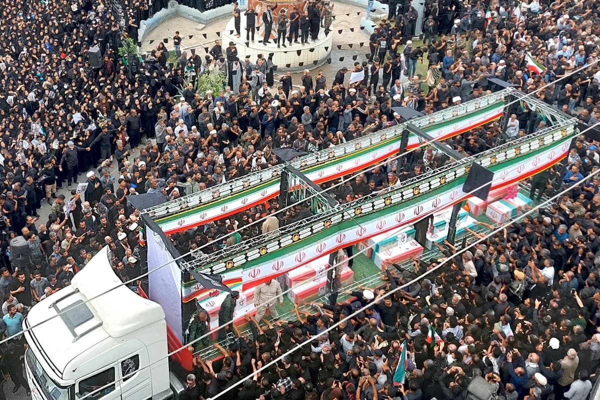 İran’da Saldırılardan Ölü Sayısı 867’ye Yükseldi