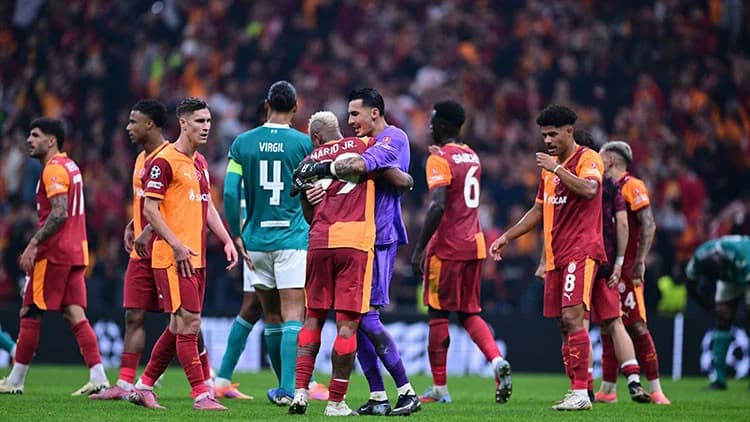 Galatasaray, Beşiktaş derbisine özel primle 8’de 8 için sahada
