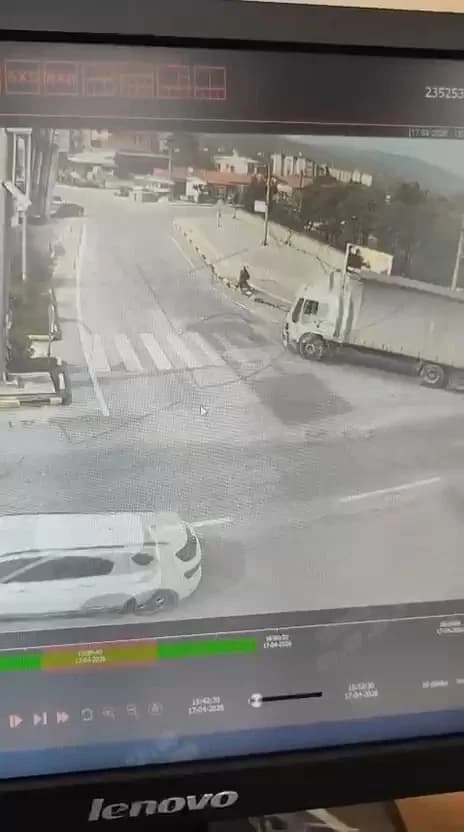 Devrek’te Feci Kaza: Kamyonun Çarptığı Genç Kız Hayatını Kaybetti