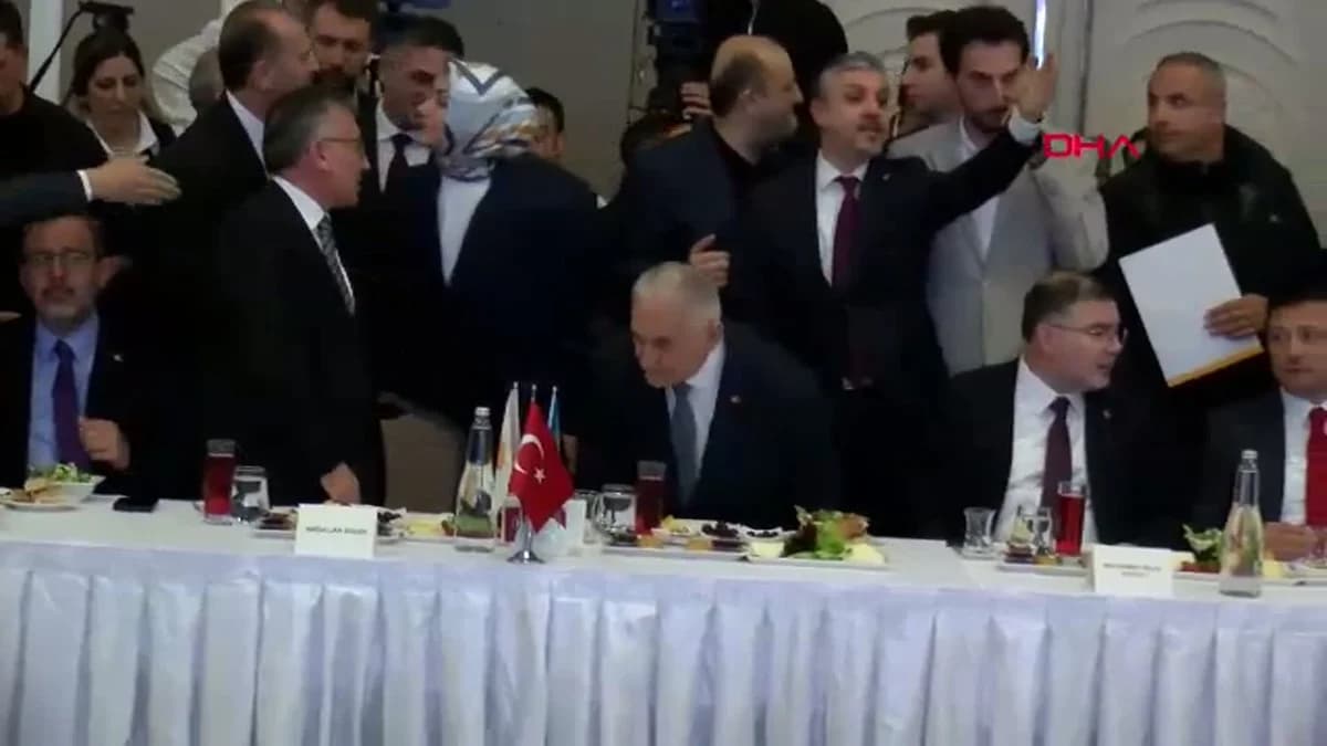 Binali Yıldırım: Türkiye, Savaşlardan Uzak Durmak İçin Çalışıyor