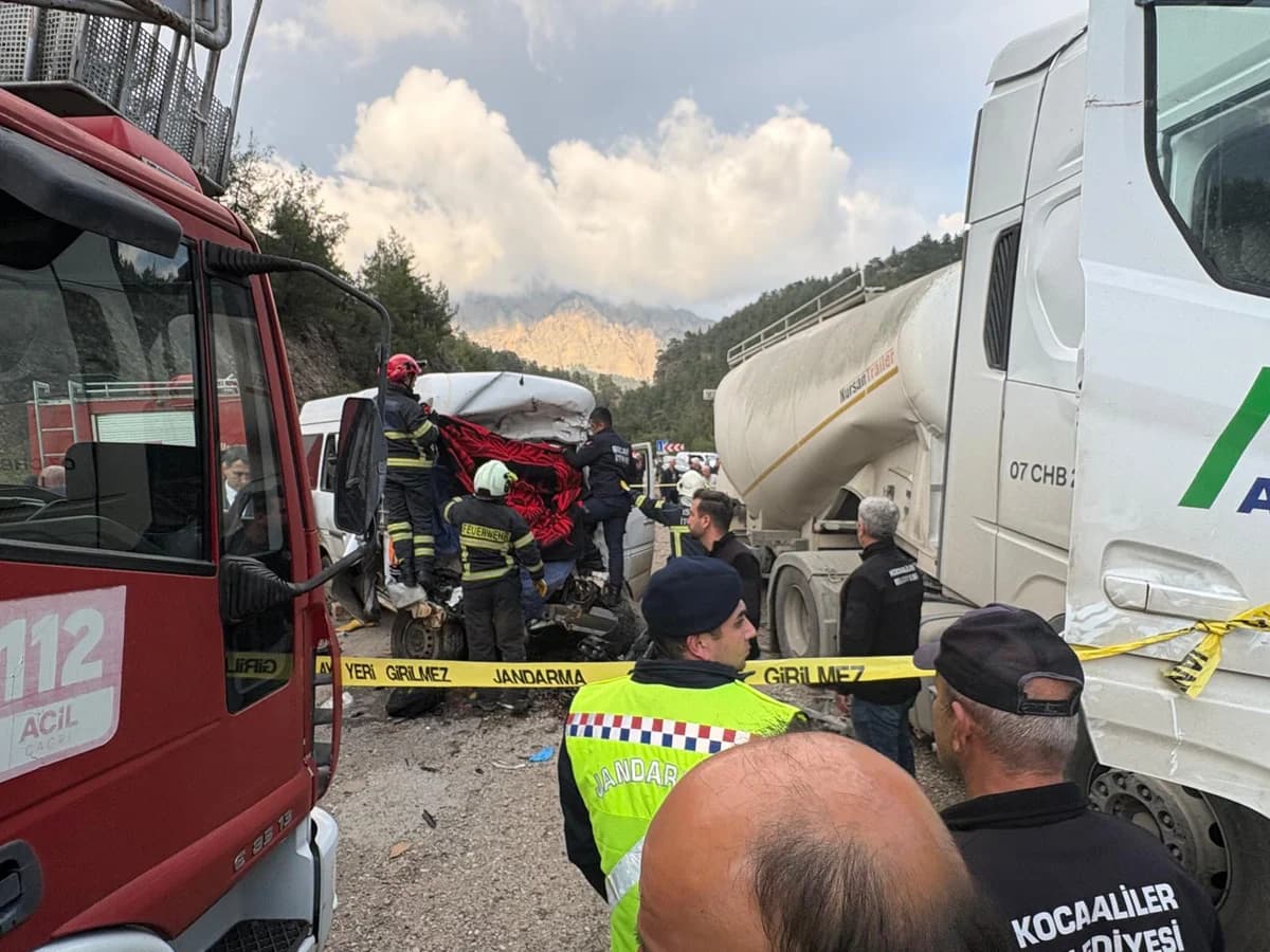 Burdur’daki Feci Kaza: 7 Tarım İşçisinin Cenazeleri Teslim Alındı