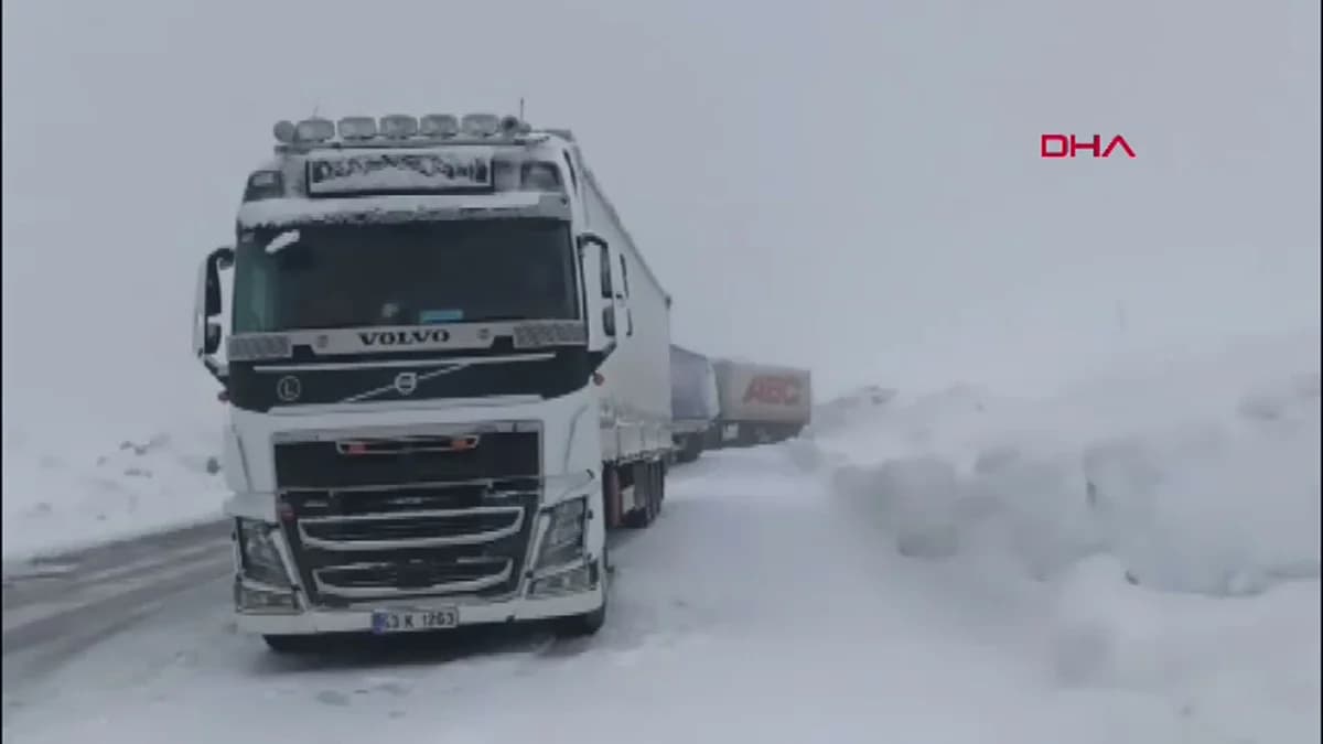 Ilgar Dağı Geçidi’nde Kar ve Buzlanma Nedeniyle Ulaşım Zorlaştı