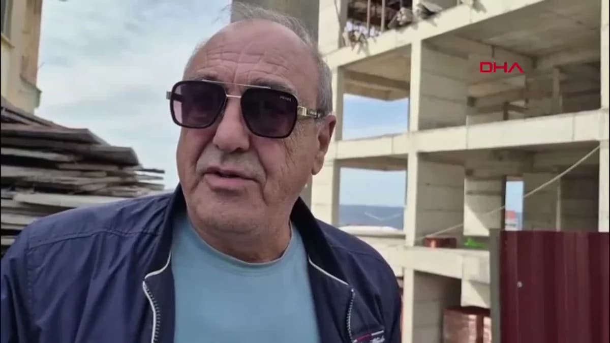 Hollanda’dan Zonguldak’a Tatil İçin Geldiler: 11 Yıllık Dostları Otomobil Çarpmasıyla Hayatını Kaybetti, Mezarını Yaptılar