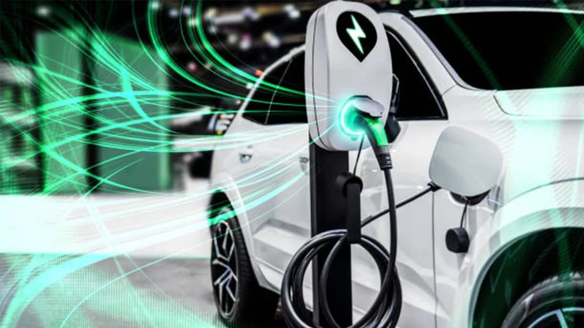 Türkiye’de elektrikli araç 310 bini aştı: Şarj kapasitesi rekor kırdı
