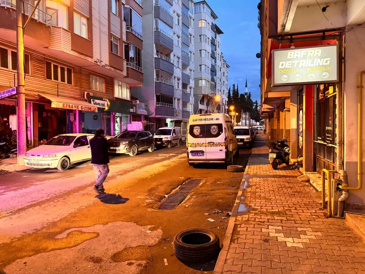 Samsun’da Bıçaklı Kavga: 1 Kişi Ağır Yaralandı
