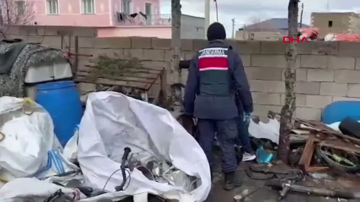Nevşehir’de Motosikletlerin Şase Numaralarını Kazıyan İki Şüpheli Yakalandı