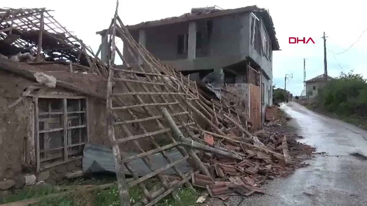 Çorum’da Hortum Vurdu: Vali Çalgan Hasar Gören Köylerde İnceleme Yaptı