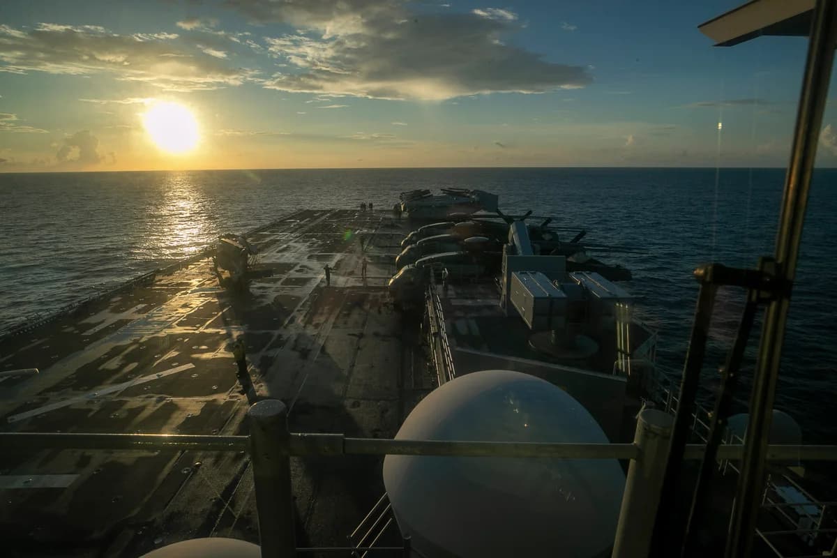 USS Tripoli Hücum Gemisi, Orta Doğu’ya Ulaştı