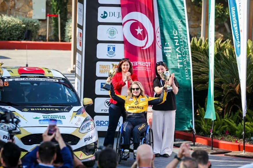 Tarihe Geçen Başarı! Kübra Denizci Keskin, Bodrum Rallisi’nde İki Kere Podyuma Çıktı