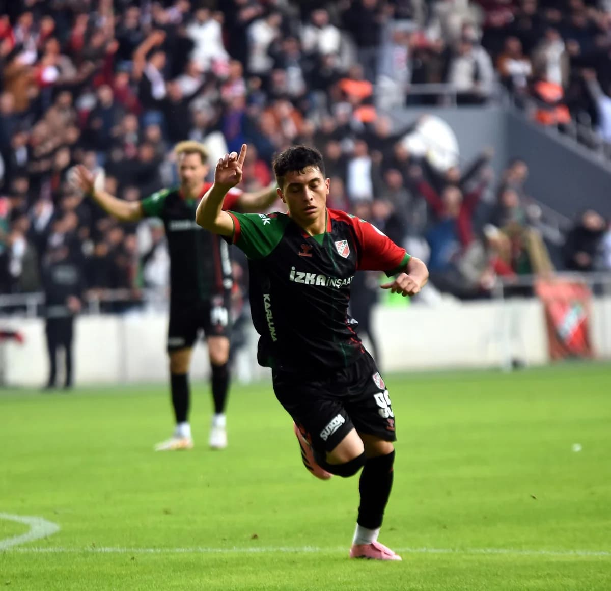 Karşıyaka’dan Umut Vadeden İki Genç: Berat ve Selim Transferde Gözde