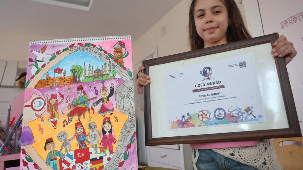 8 yaşındaki Asya, 300 binden fazla rakibini geçip dünya birincisi oldu