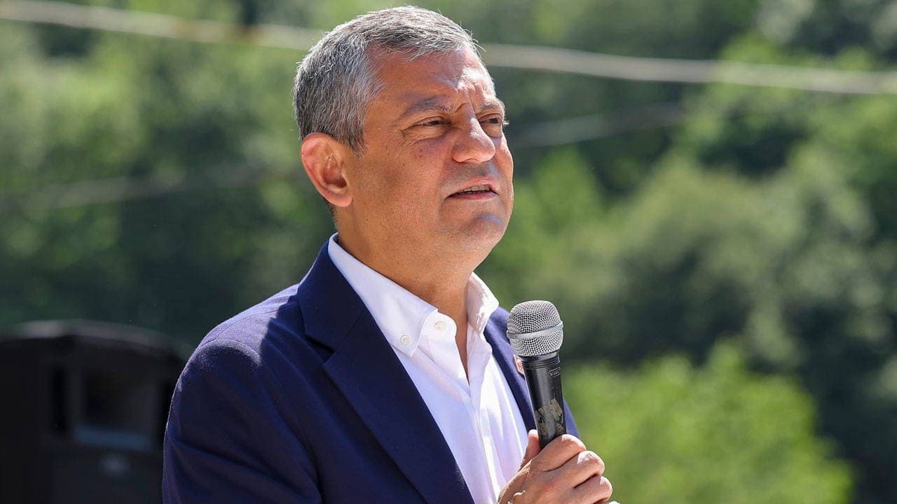 Özgür Özel CHP'den ayrıldı: 91 vekille 'YENİ Parti' kuruldu