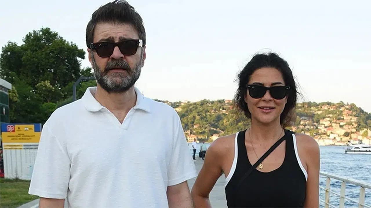 Asena Tuğal ve Şahin Irmak Bebek'te el ele yürüdü