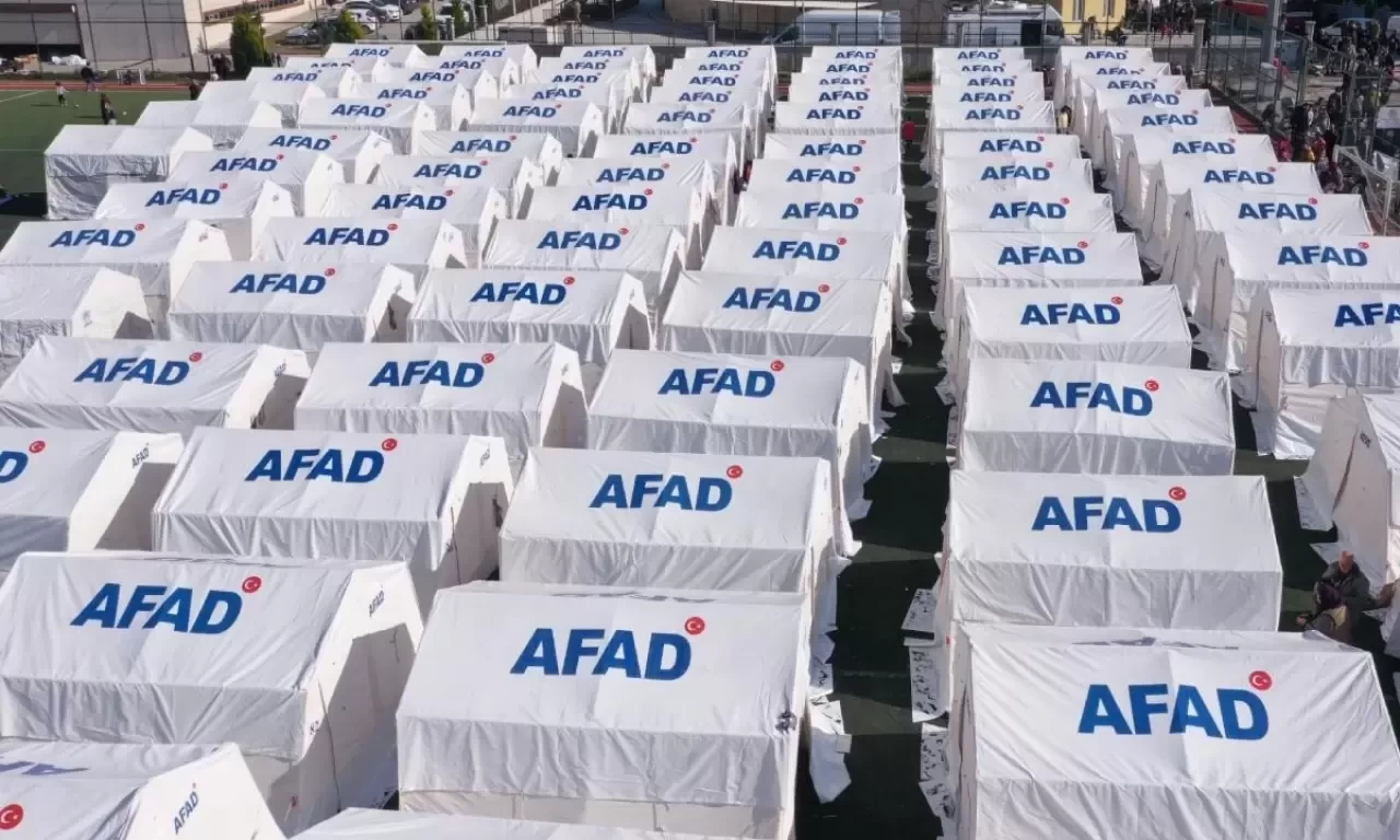 Hatay'da Şok İddia! AFAD Yardımları Masaj Salonunda Kullanıldı