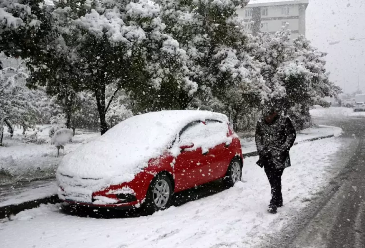 AKOM’dan Kritik Uyarı: İstanbul’da Sıcaklıklar 5-8°C’te Kalacak