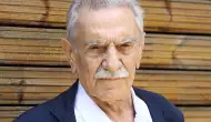 Türk Sinemasının Efsane İsmi Aydemir Akbaş, 88 Yaşında Hayatını Kaybetti