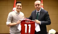 Mesut Özil AK Parti MKYK Üyesi Oldu! Siyasete Resmen Adım Attı