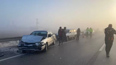 Karaman-Konya Yolu Ulaşıma Kapandı: Zincirleme Kazada 7 Yaralı