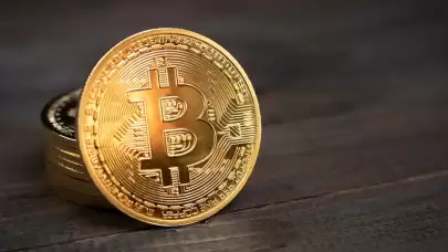 Kripto para piyasalarında Bitcoin'in yükselişiyle birlikte Fed endişeleri artıyor.