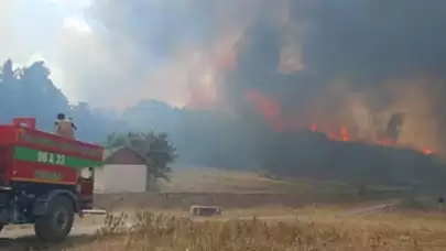 Kontrol altına alınan yangın yeniden başladı: Bir köy tahliye edildi