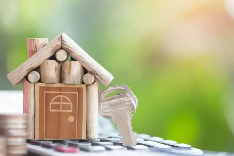 Fitch’ten 2025 İçin Emtia Uyarısı: Altın, Bakır, Çinko Güncellendi