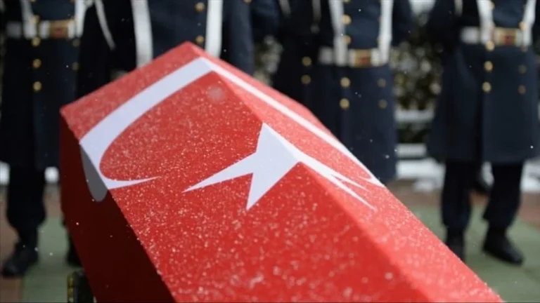 Pençe-Kilit’te büyük kayıp: 12 Mehmetçik şehit oldu