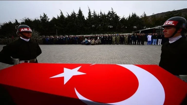 MSB duyurdu: Üsteğmen Tuğrul Özsu trafik kazasında şehit oldu