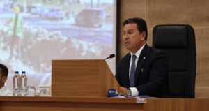 Ahmet Aras AKP iddialarına yanıt verdi