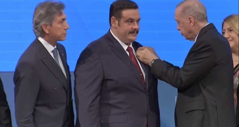 Erdoğan’dan AKP’ye Katılan Belediye Başkanına Şaşırtan Uyarı